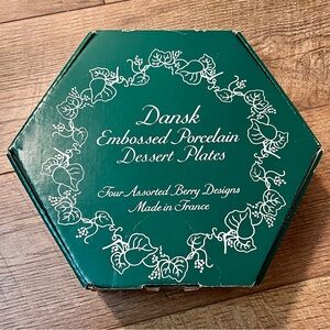 NIB Vintage Dansk x Lierre Sauvage Limoges Set of 4 Embossed Porcelain Plates